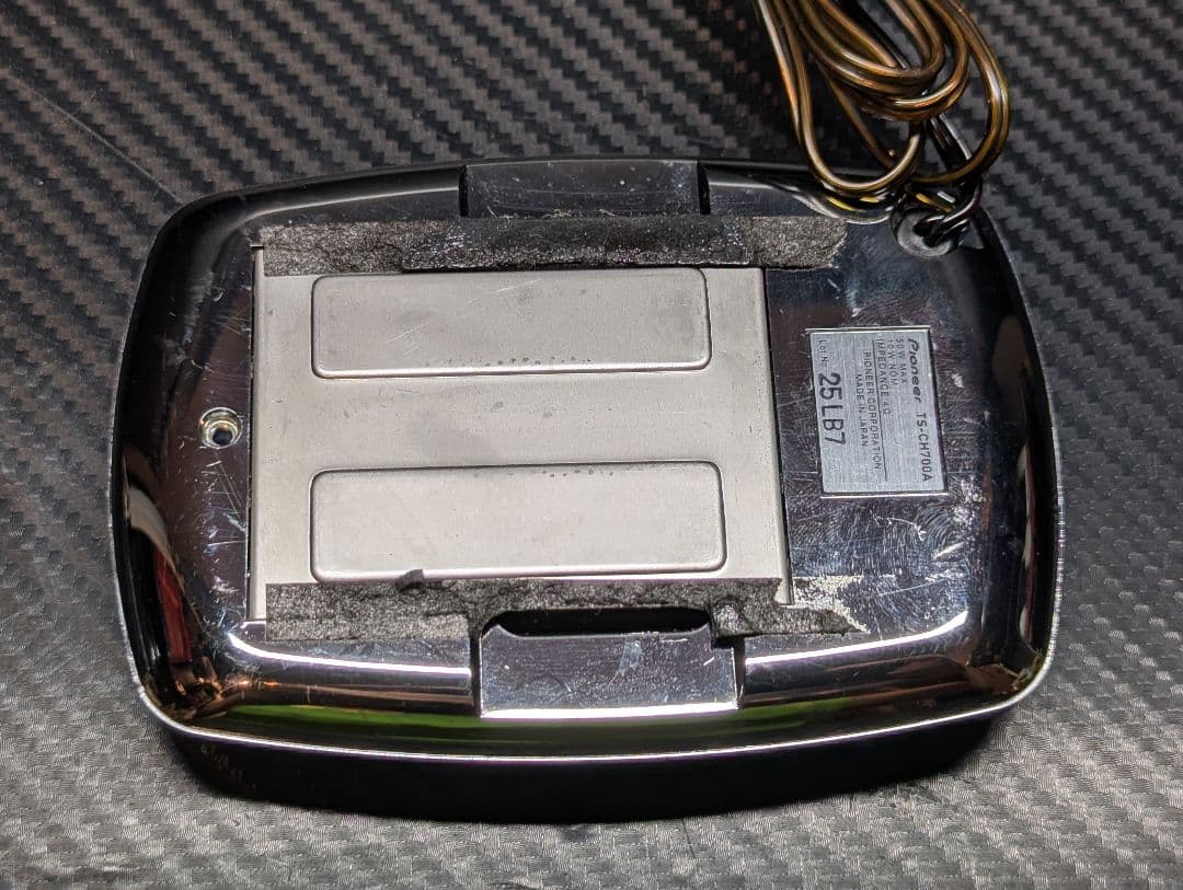 carrozzeria　センタースピーカー　TS-CH700A