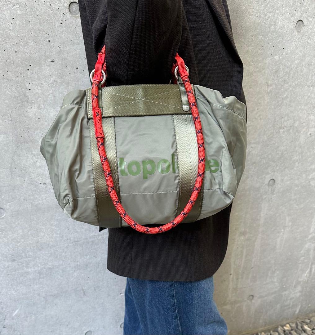 topologie Duffle Small オリーブグリーン　ストラップ付き