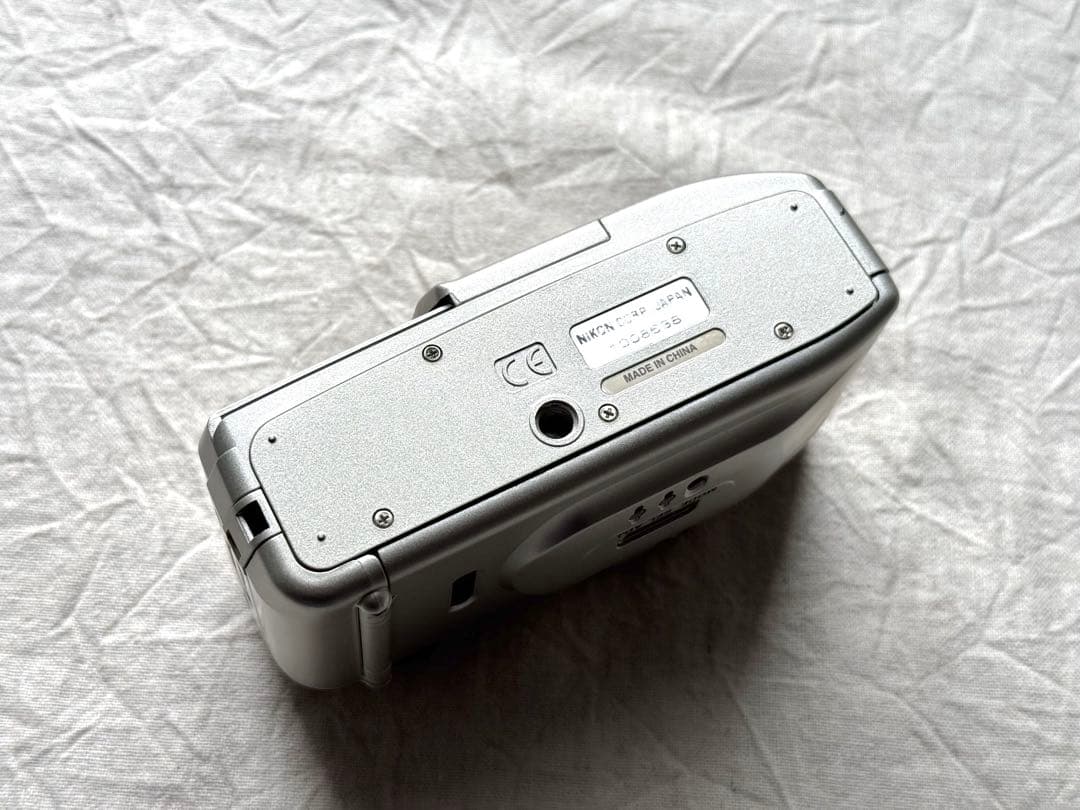 ⌘完動品！ 作例、電池付！ Nikon LiteTouch ZOOM 70Ws⌘