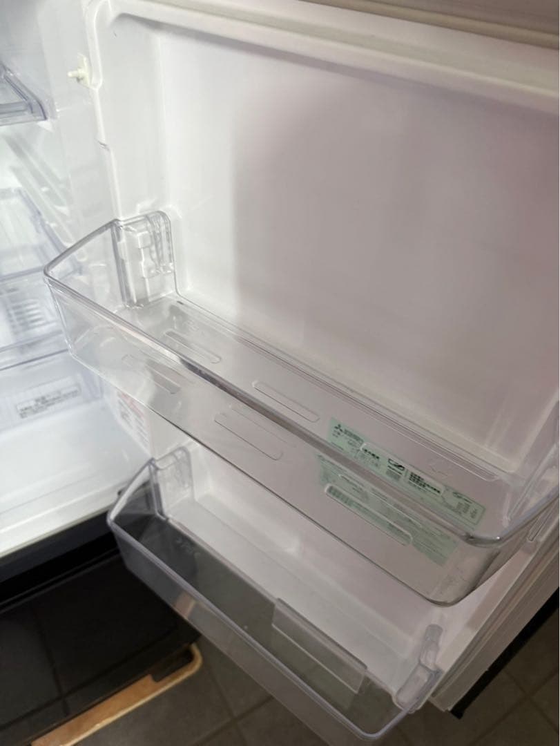 三菱ノンフロン冷凍冷蔵庫 MR-P15A-B 2017年製