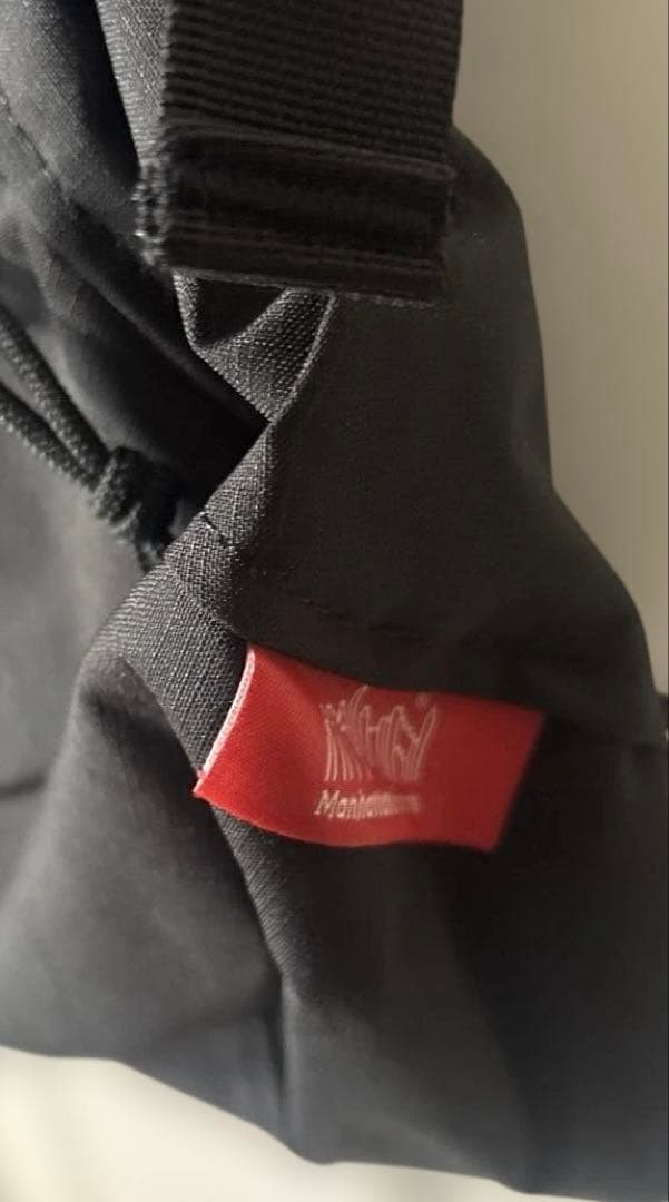 新品未使用タグ付きManhattan Portage ブラックボディバッグ