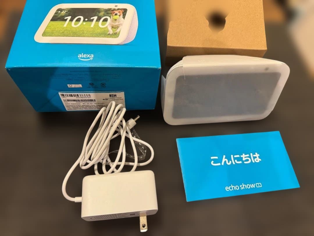 Echo Show 5 ホワイト 本体と付属品