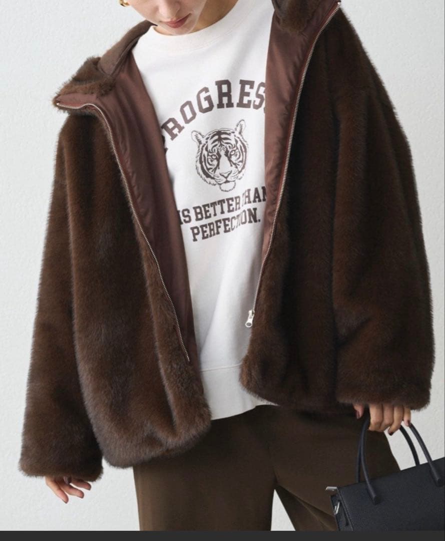 【lounge dress】フードフェイクファーブルゾン【Sサイズ】