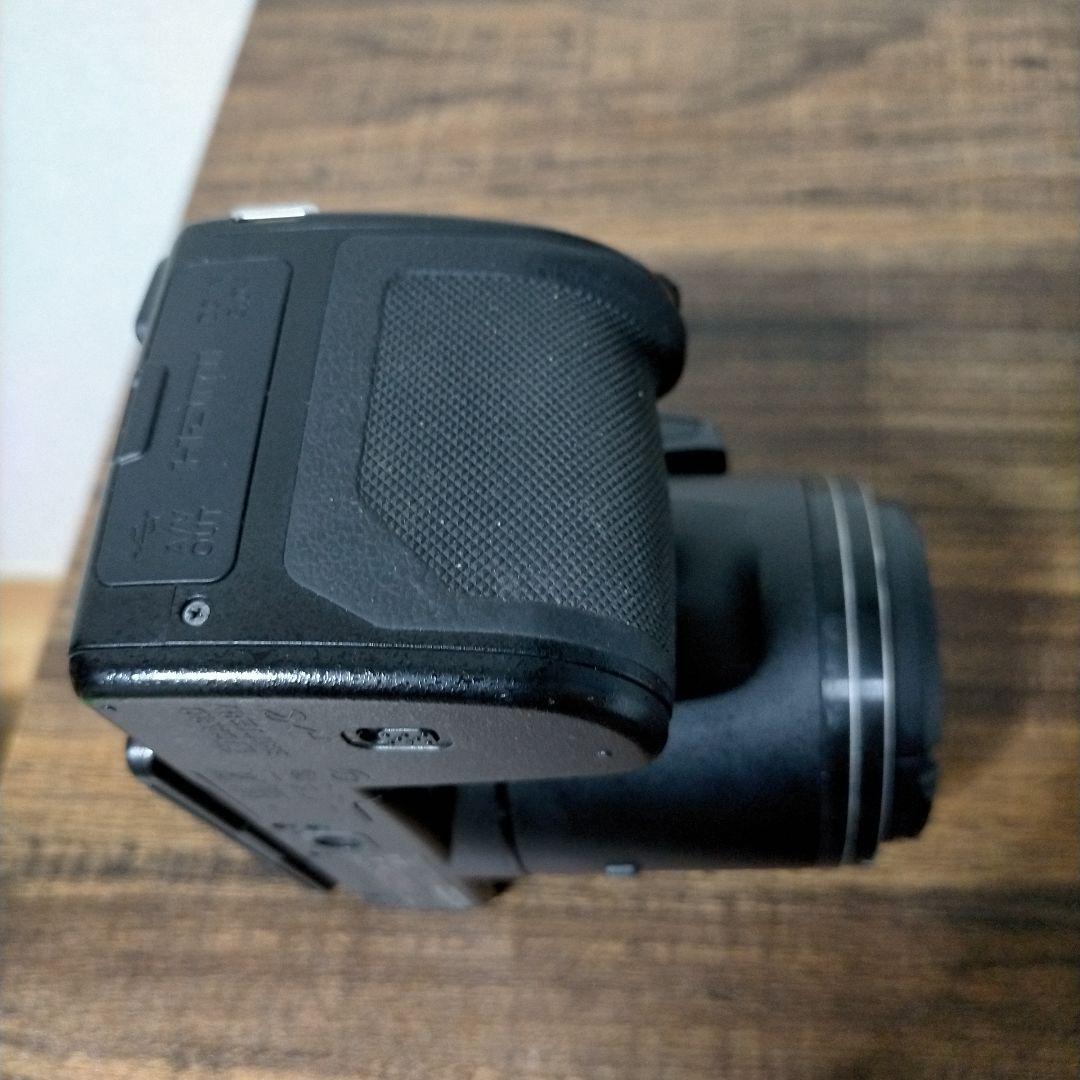 Nikon COOLPIX B500 本体と付属品