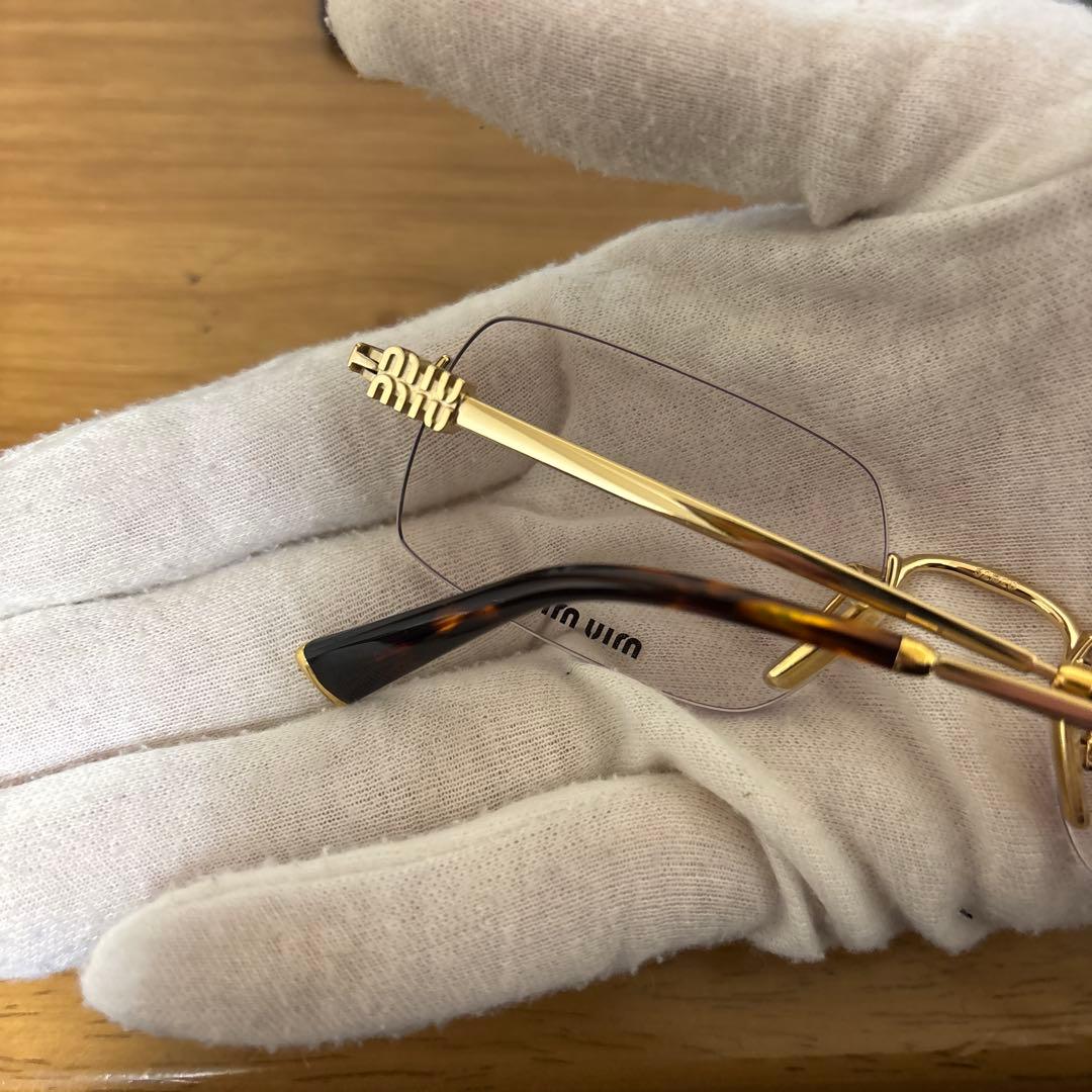 miu miu ゴールドブラウン サングラス