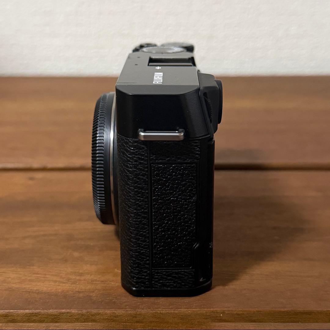 FUJIFILM X-E4 ブラック +付属品
