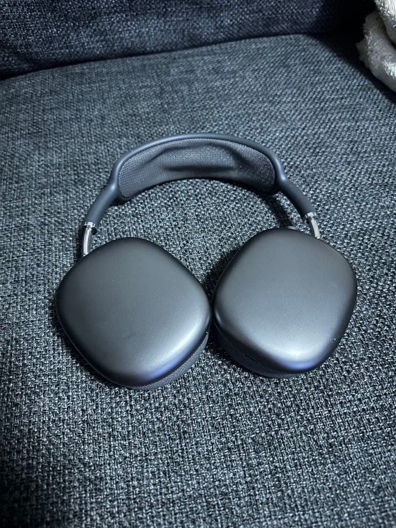 即日発送！ AirPodsMAX 黒 スタンド カバー付き