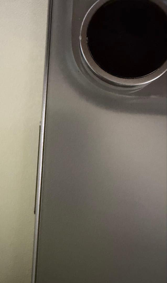 iPhone15 Pro ナチュラルチタニウム 256GB SIMフリー