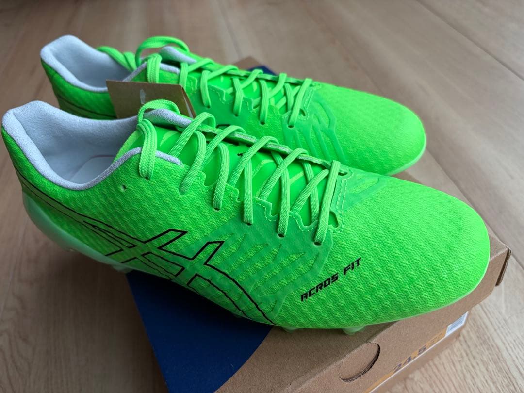 【メルカリ便】asics DS LIGHT ACROS 2 24.5cm