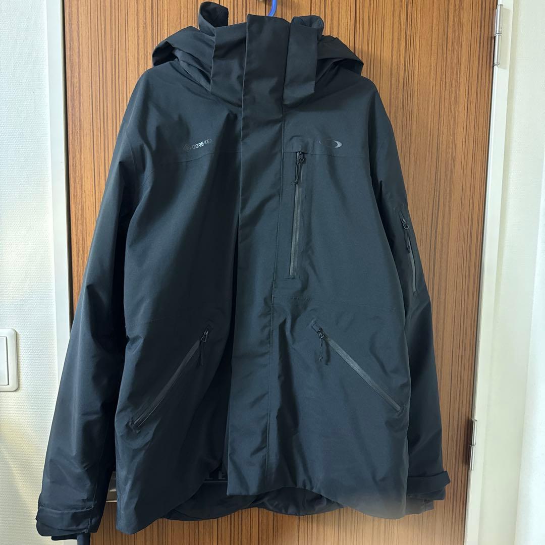 Oakley オークリーブラック スキーウェア フード付きゴアテックス