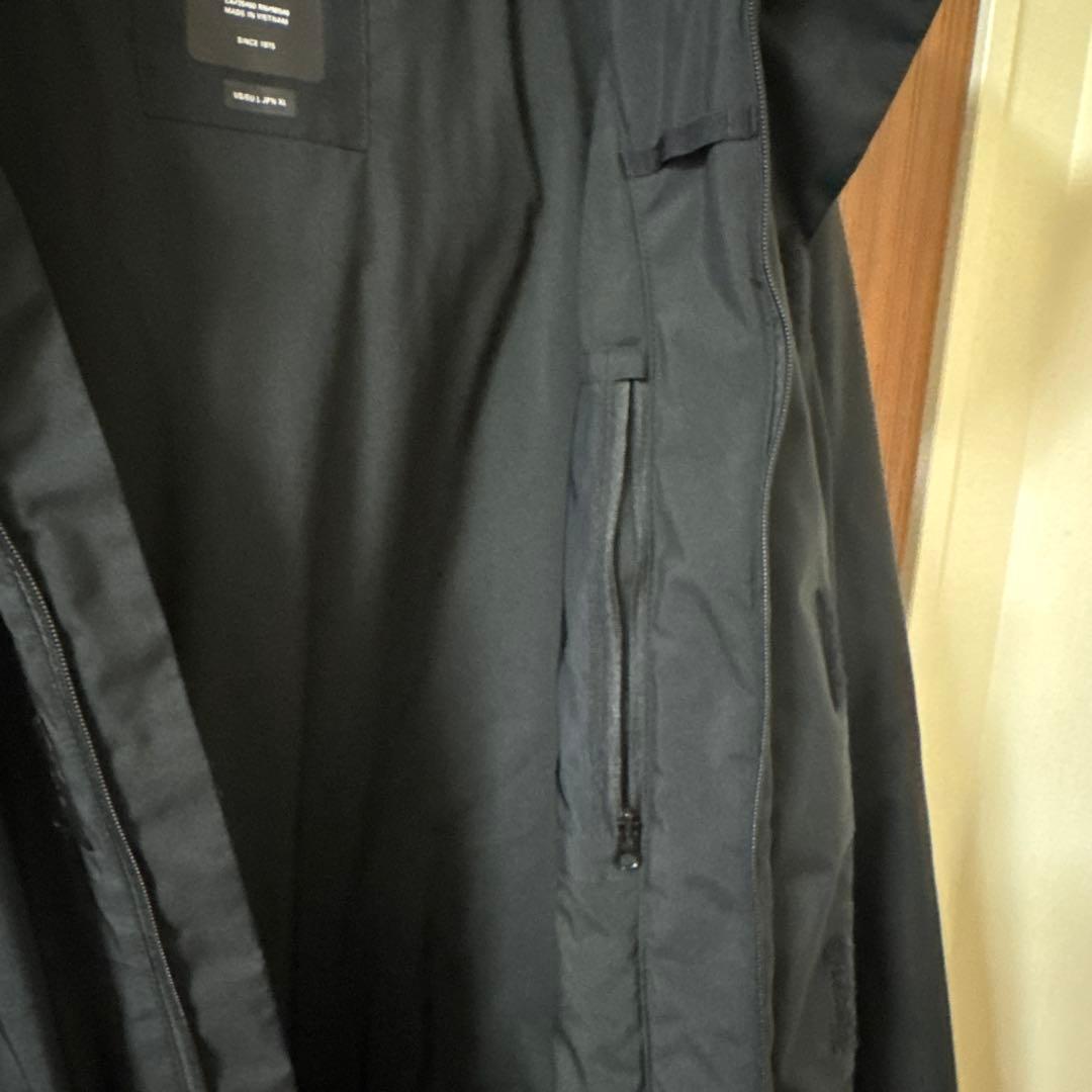 Oakley オークリーブラック スキーウェア フード付きゴアテックス