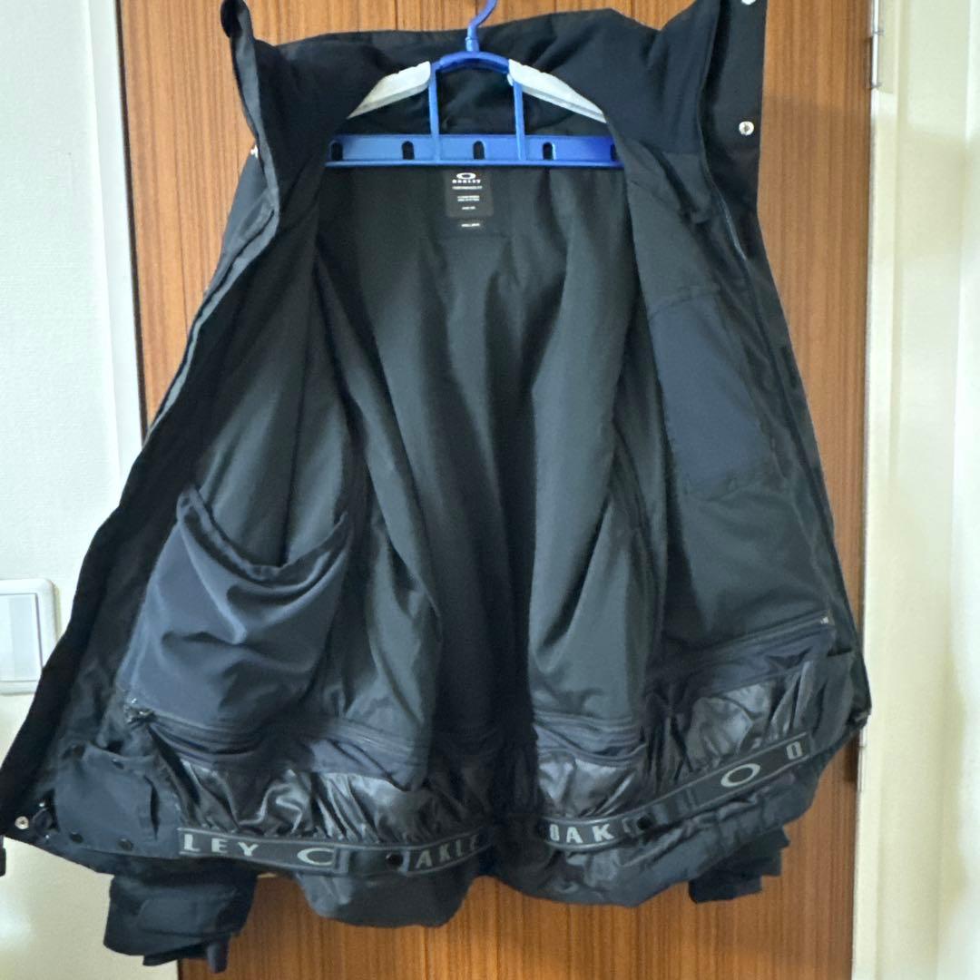 Oakley オークリーブラック スキーウェア フード付きゴアテックス