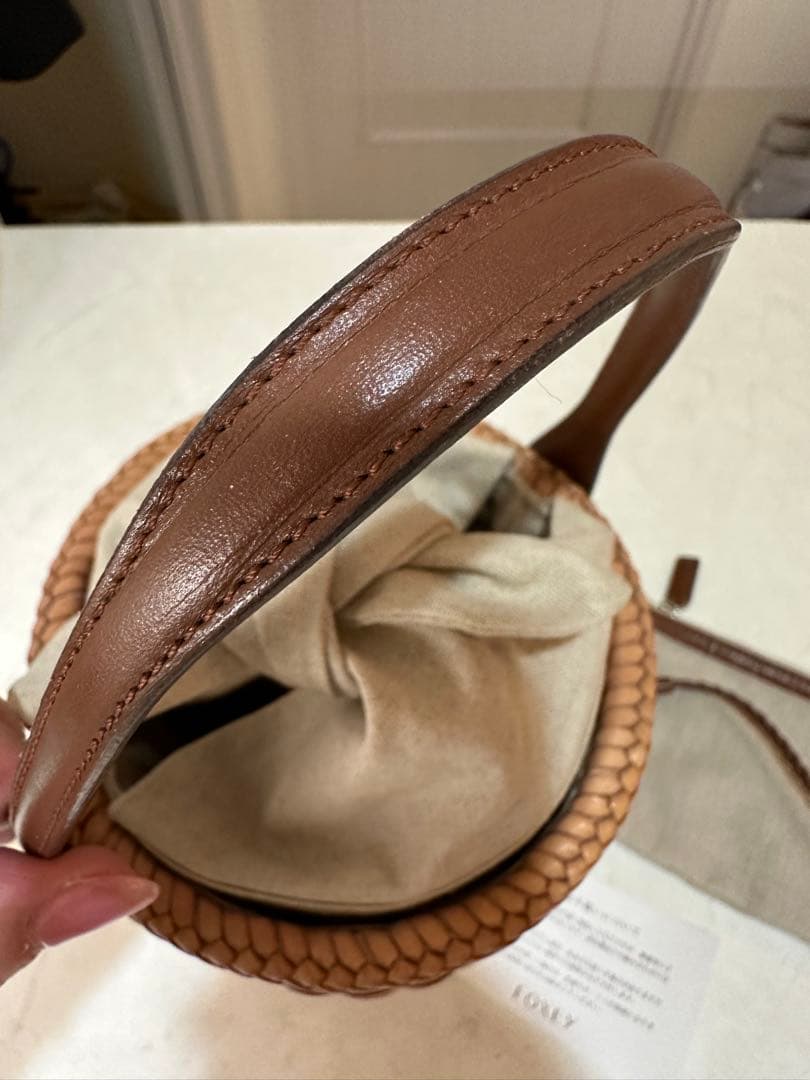 FOXEY ハンプトンバスケット　革製かごバッグ 巾着付き