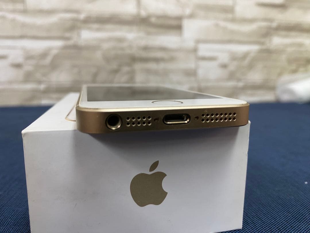 iPhone SE 第1世代16GB ゴールド　バッテリー容量93%