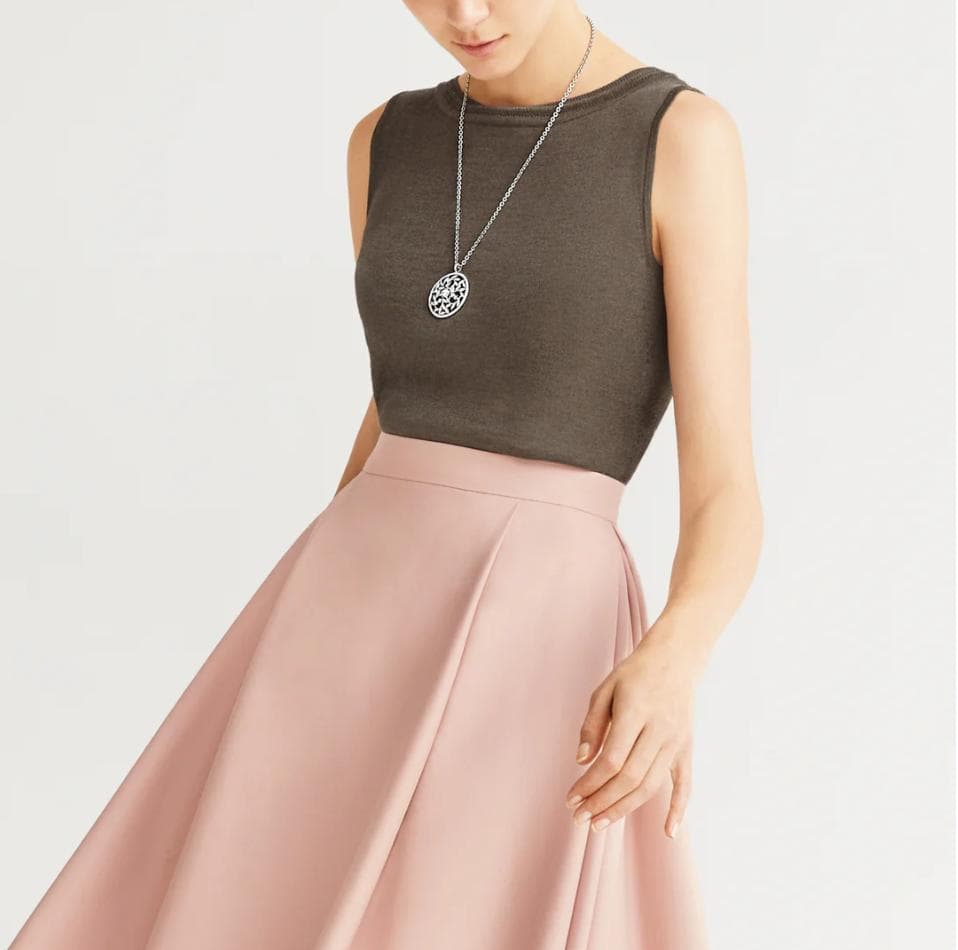 FOXEYのネックレス　「Crystal Moon」　未使用品です。