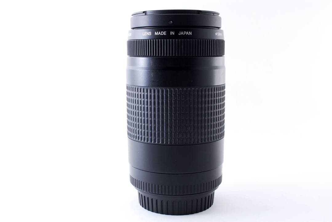 デジタル一眼レフカメラ//超望遠レンズ//Canon EF 75-300mm