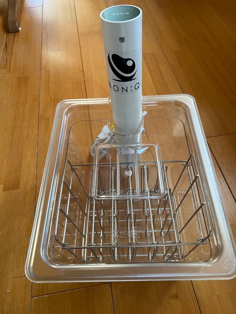 BONIQ 低温調理器 本体とコンテナ