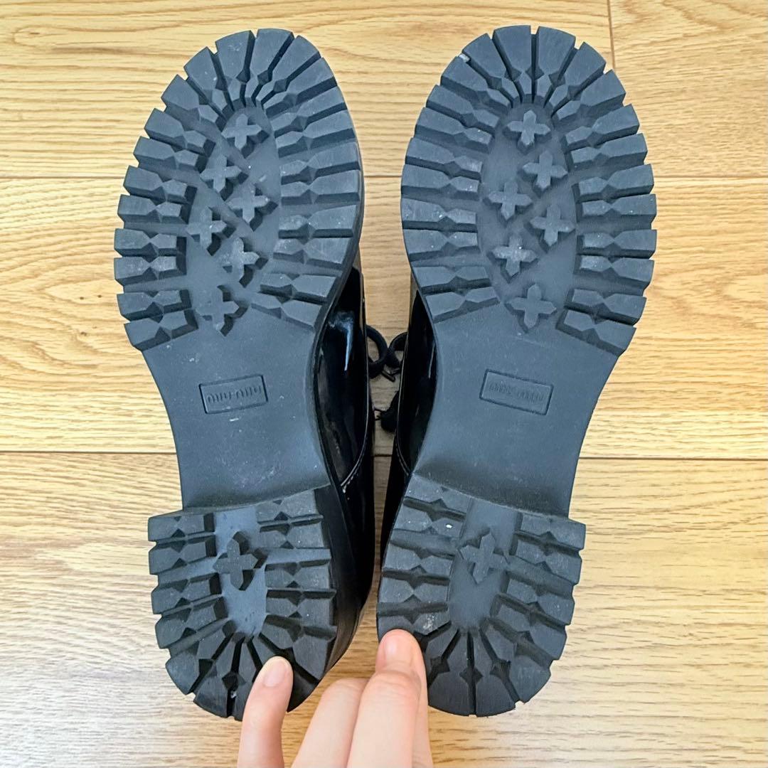 【1回のみ使用】miumiu レースアップシューズ ブラック ローファー