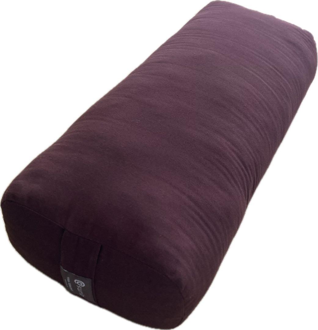 suriaスリア ヨガボルスター ブラウン チョコレート　新品未使用　タグ付き