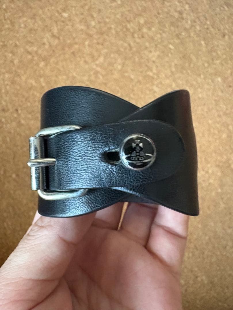 【激レア】ヴィヴィアンウエストウッド　レザーブレスレット ブラックレザーバングル