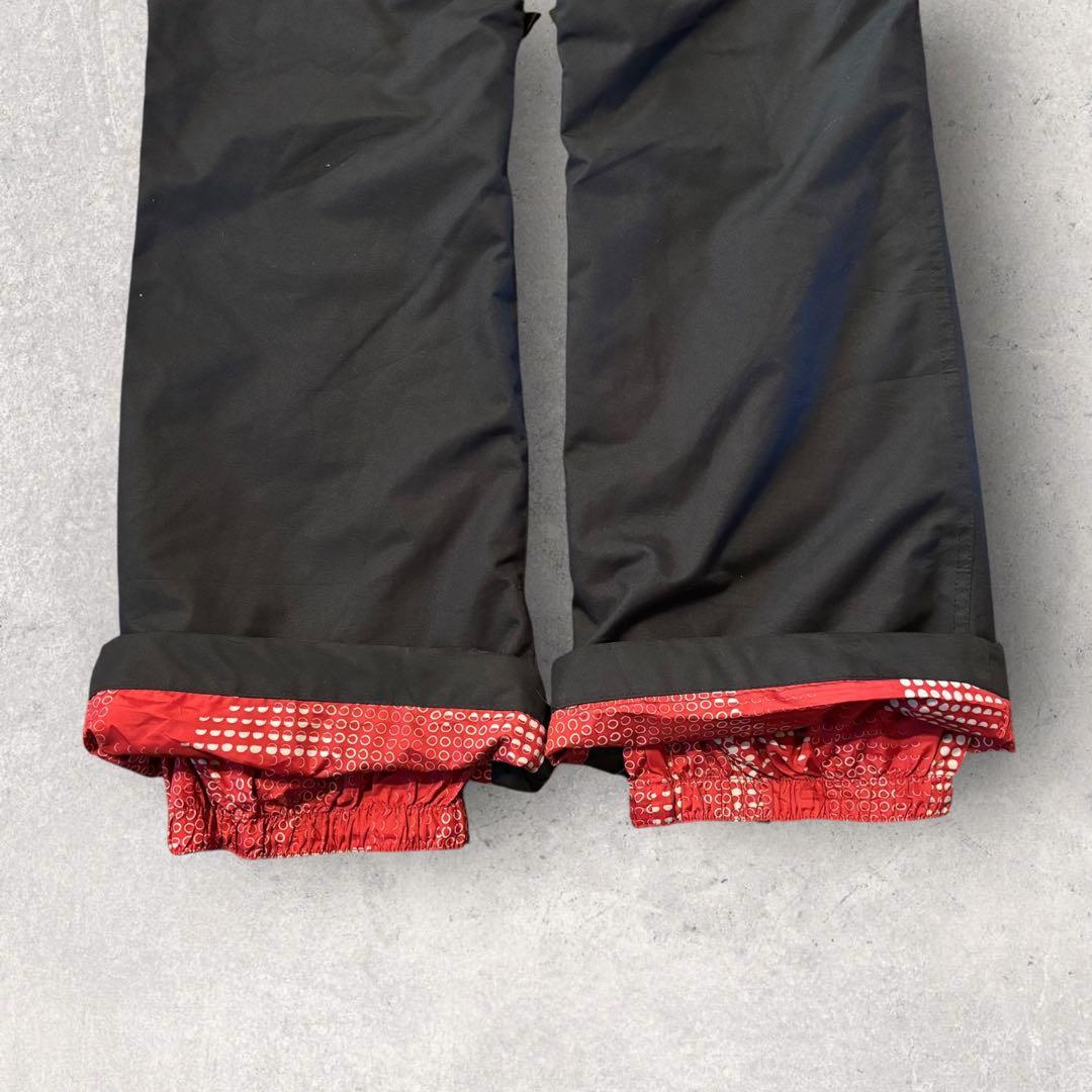 【オークリー】スキー　スノボーパンツ　M 黒　刺繍ロゴ　11年製　希少品　k