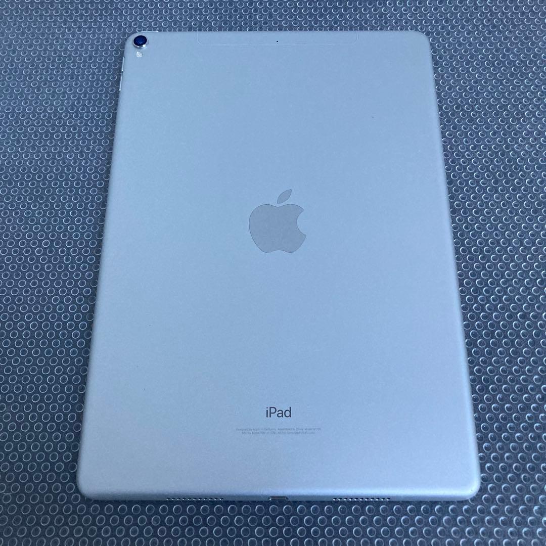 815 電池良好☆外観比較的美品☆iPadPro64GB10.5 SIMフリー☆