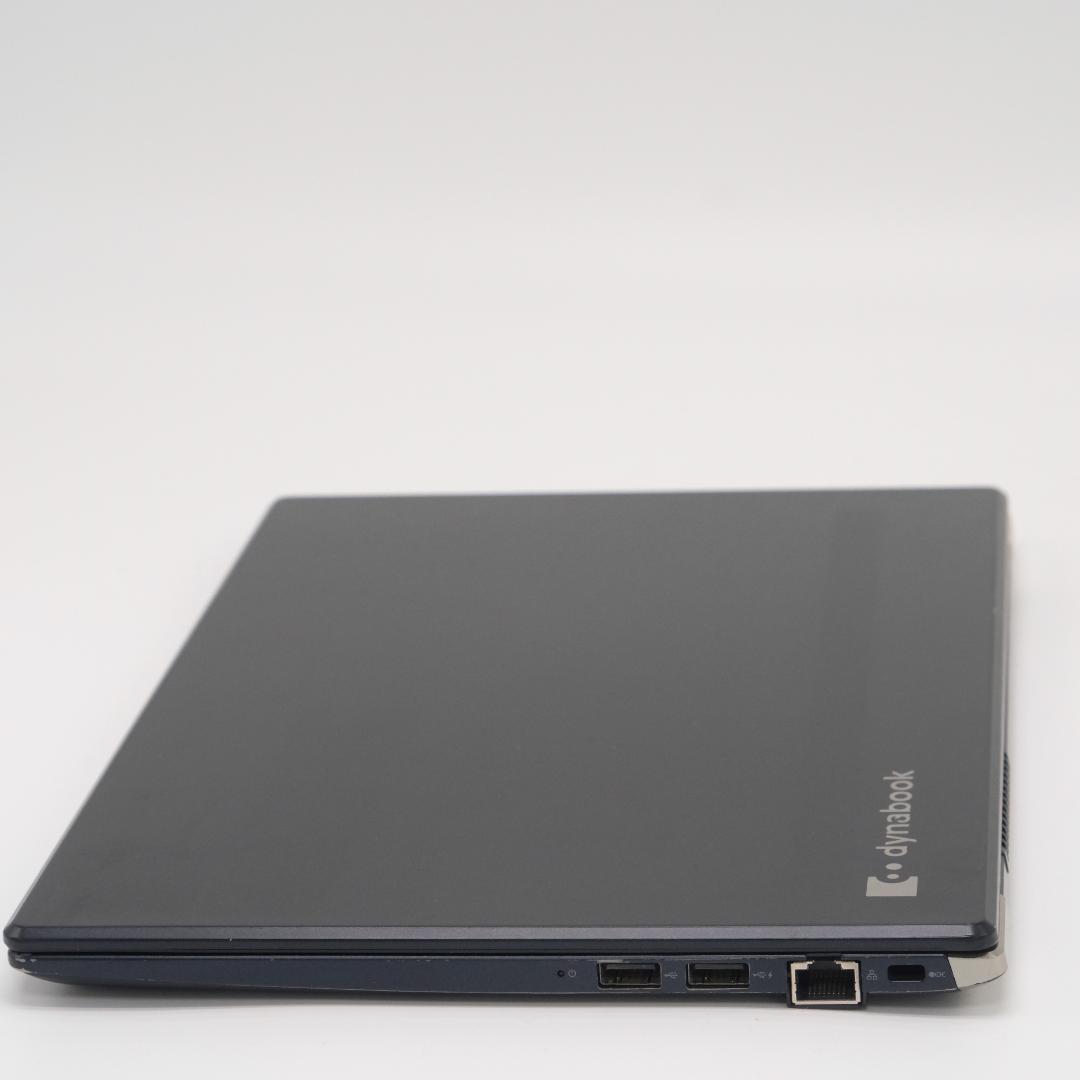 dynabook G83/FP i5 8GB SSD256GB 軽量859g