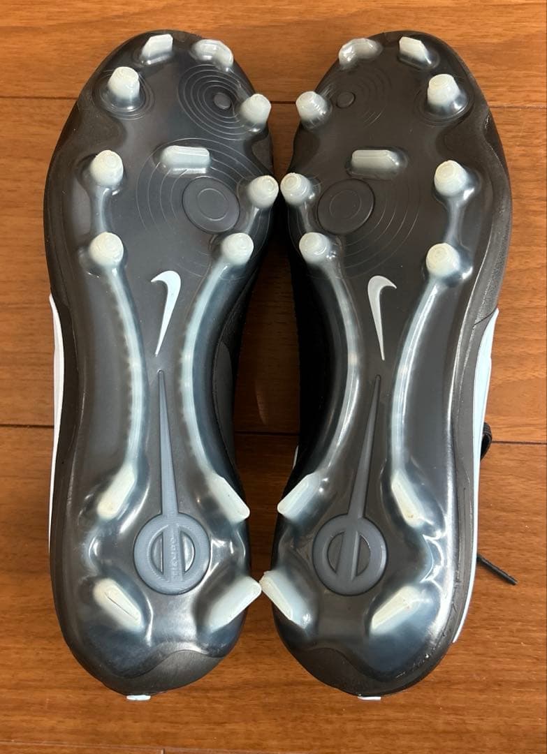 【極美品】NIKE TIEMPO LEGEND 10 ELITE FG黒