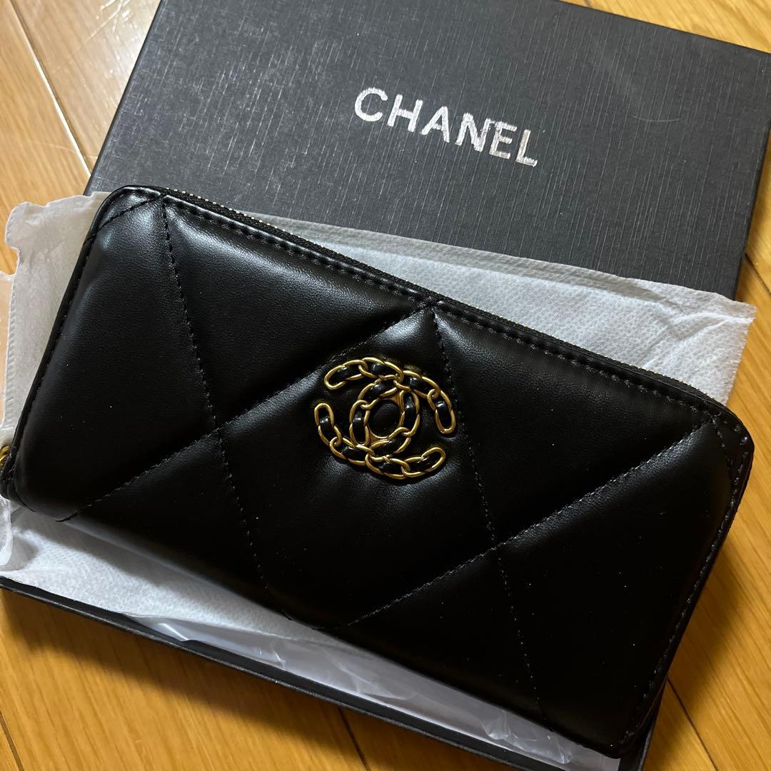 CHANEL ブラック 長財布 キルティング　 ノベルティ
