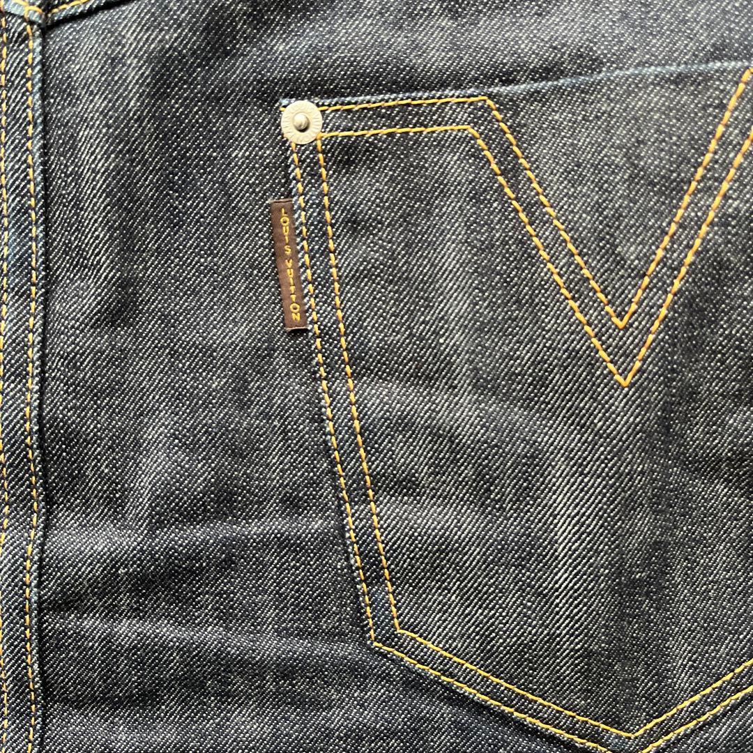 ルイヴィトン　デニムスカート　ひざ上