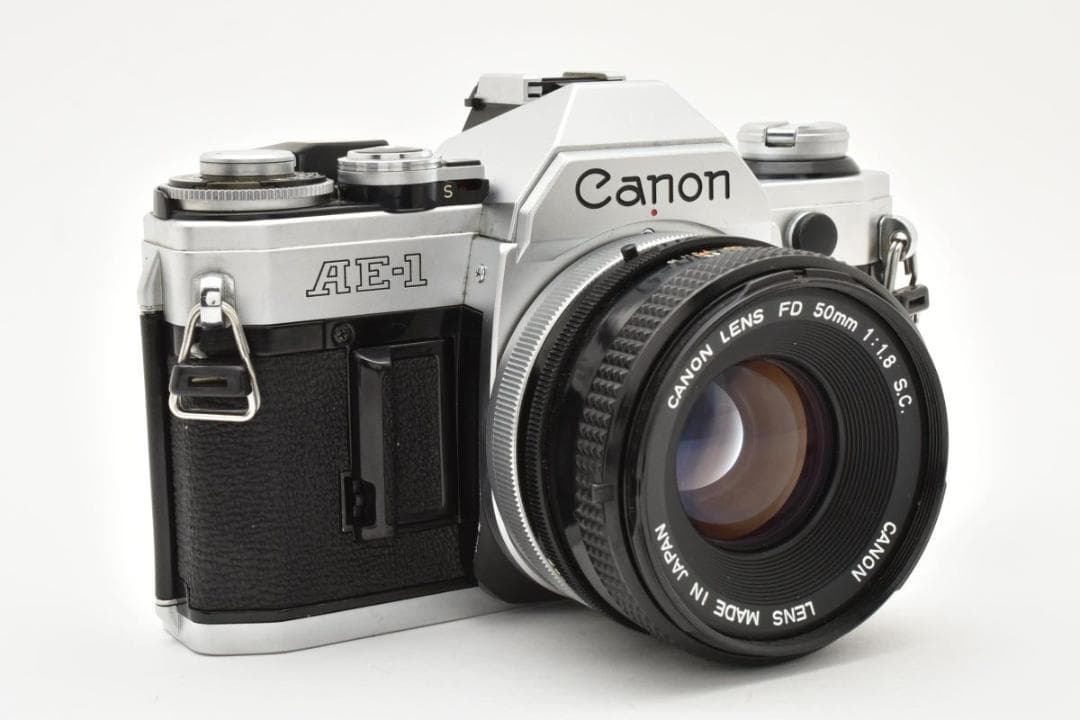 美品 Canon AE-1 + FD 50mm F1.8 S.C. AA3844