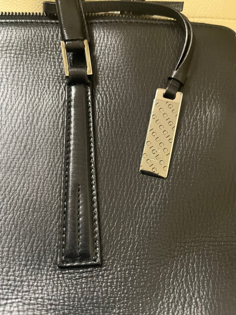グッチGUCCI黒レザートートバッグハンドバッグビジネスバッグ　メンズレディース