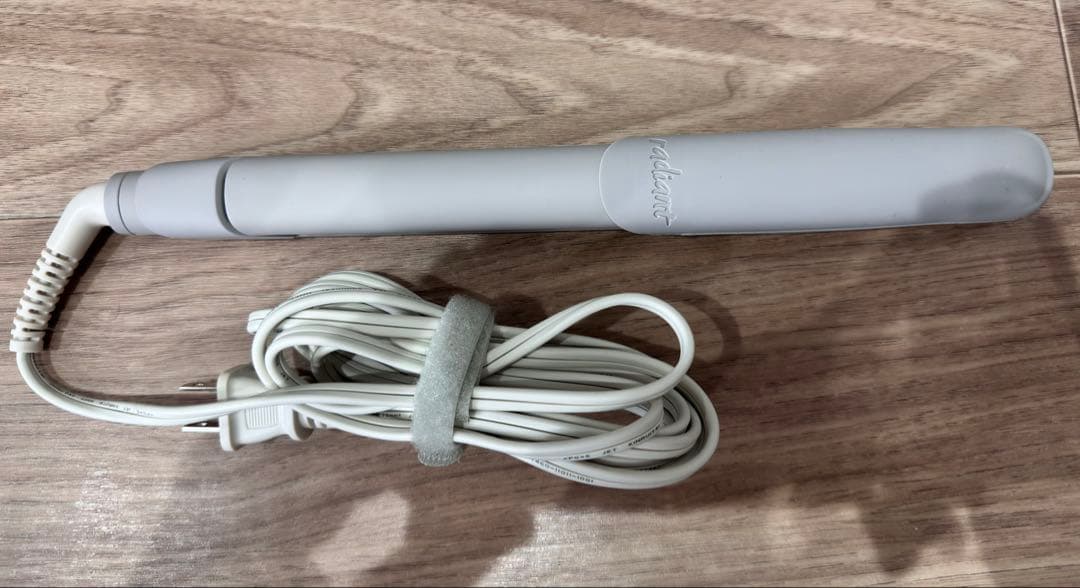 radiant LITE グレージュ LM130