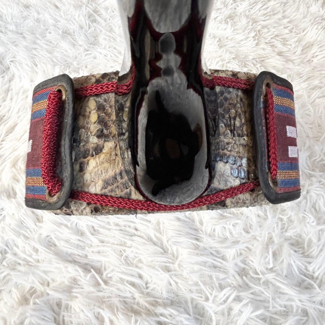 【極美品】三線 沖縄三線 本蛇皮 黒塗り 張り本皮 ソフトケース付き 付属品多数