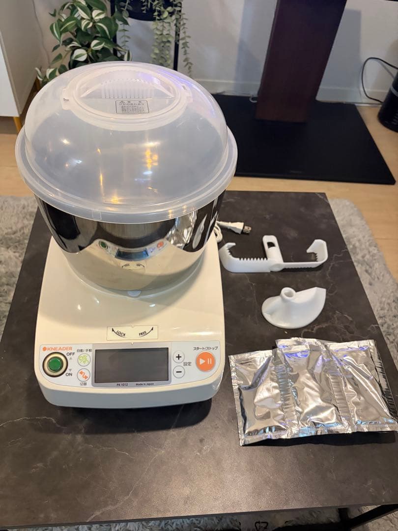 【最終値下げ】日本ニーダー パンこね機 パンニーダー PK1012