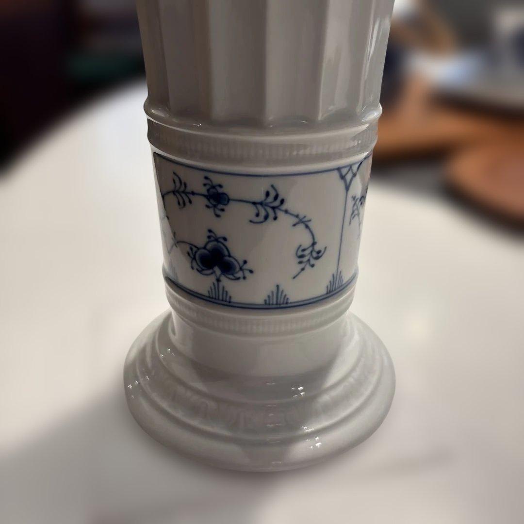   フリルエッジ花瓶 約25cm