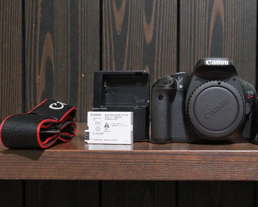 Canon キャノン EOS Kiss X5 1800万画素 おまけレンズ付