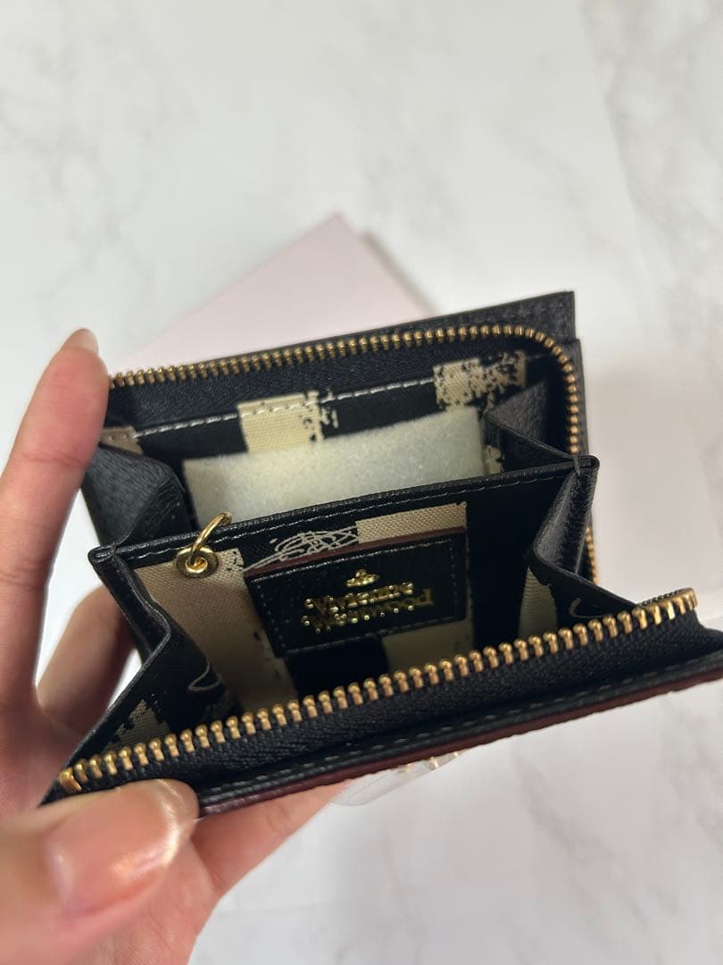 EXECUTIVE ファスナー付き小銭入れVivienne Westwood