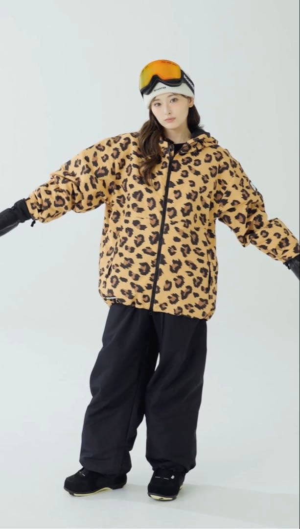 BOARDDEE ヒョウ柄 スノーボードジャケット