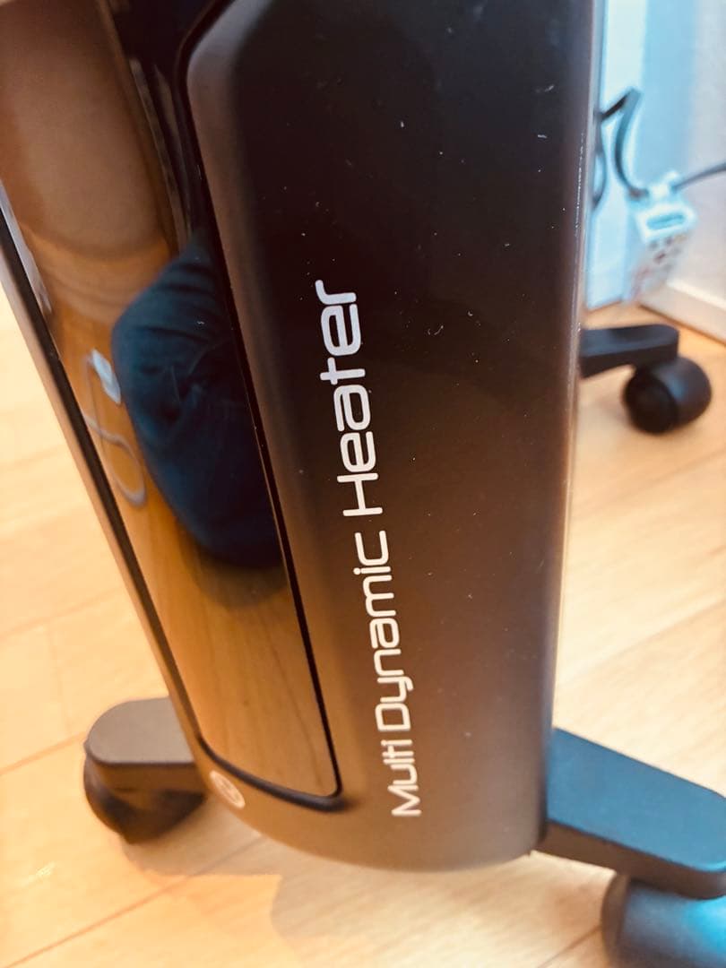 新品リモコン付き 傷無し　デロンギ オイルヒーター MDHU15-PB 動作OK