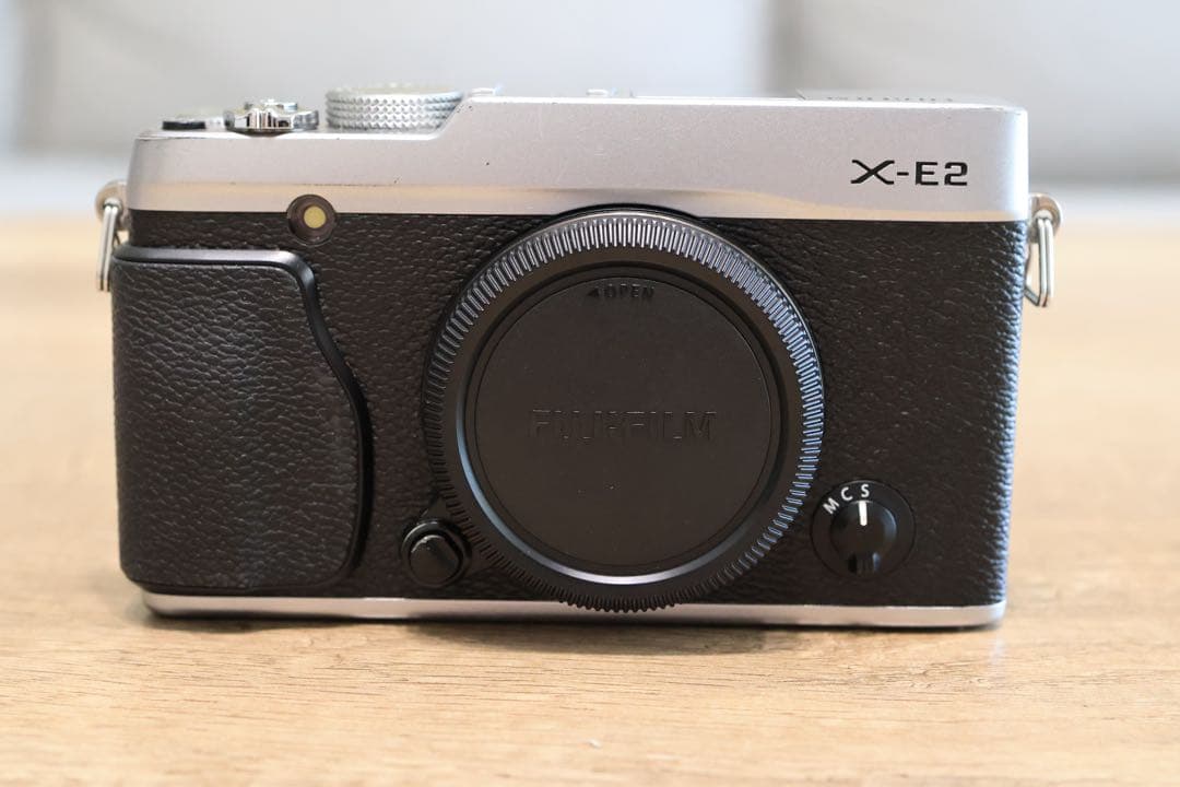 FUJIFILM X-E2 ボディ ミラーレスカメラ