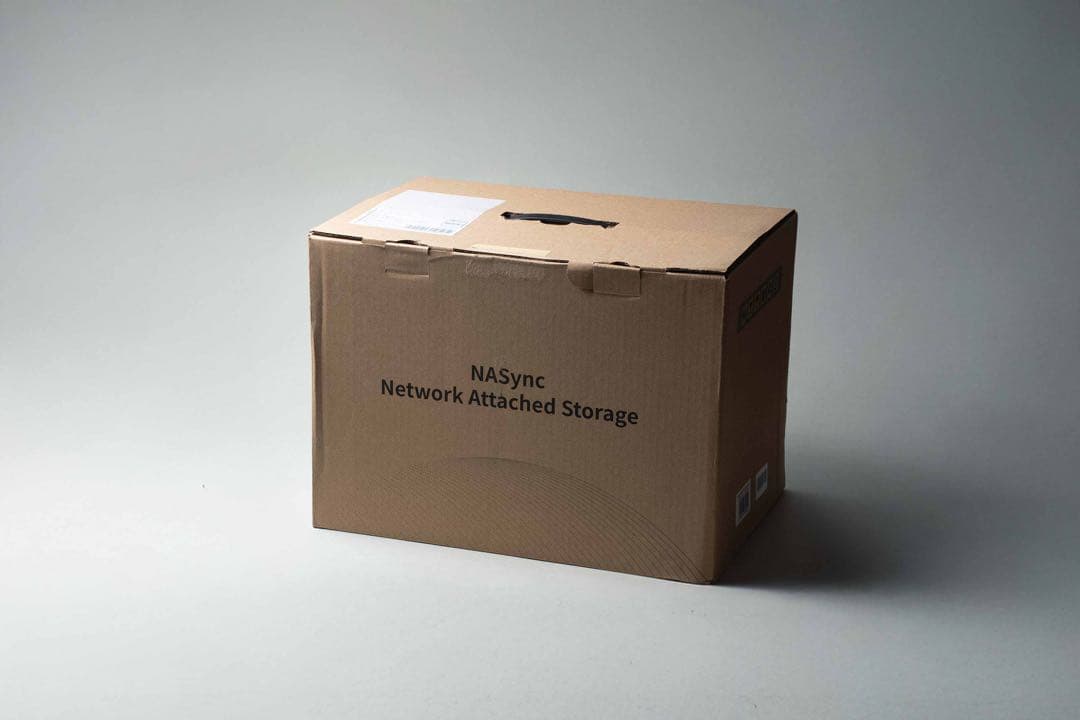 UGREEN NASync DXF4800 Plus 4ベイNAS