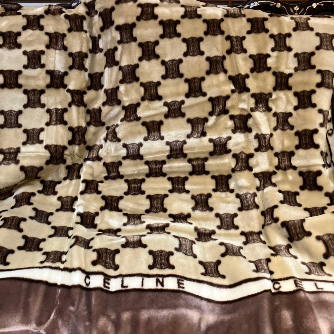 ❤️新品❤️日本製　CELINE マカダム柄アクリルニューマイヤー毛布・西川産業