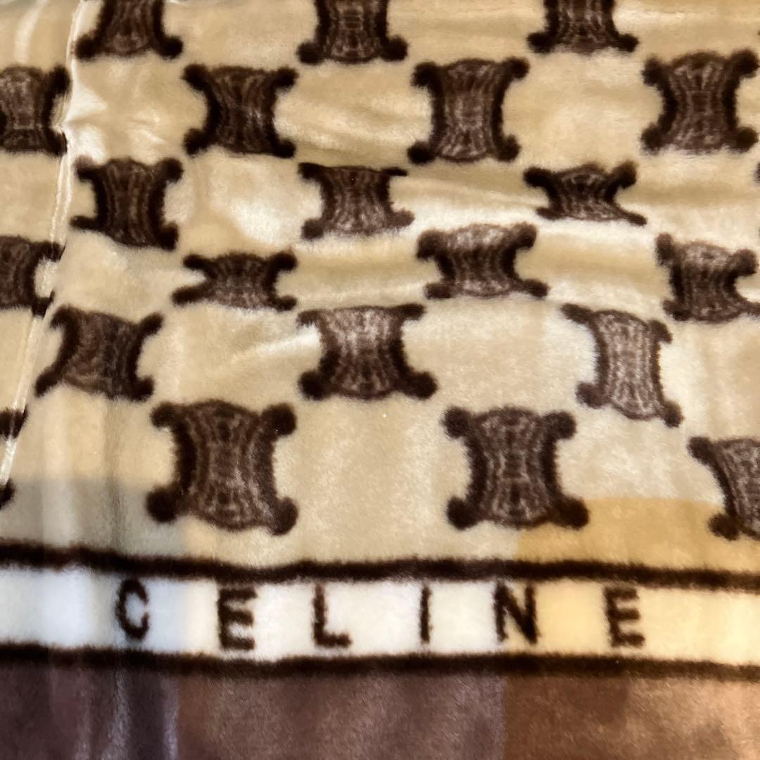 ❤️新品❤️日本製　CELINE マカダム柄アクリルニューマイヤー毛布・西川産業