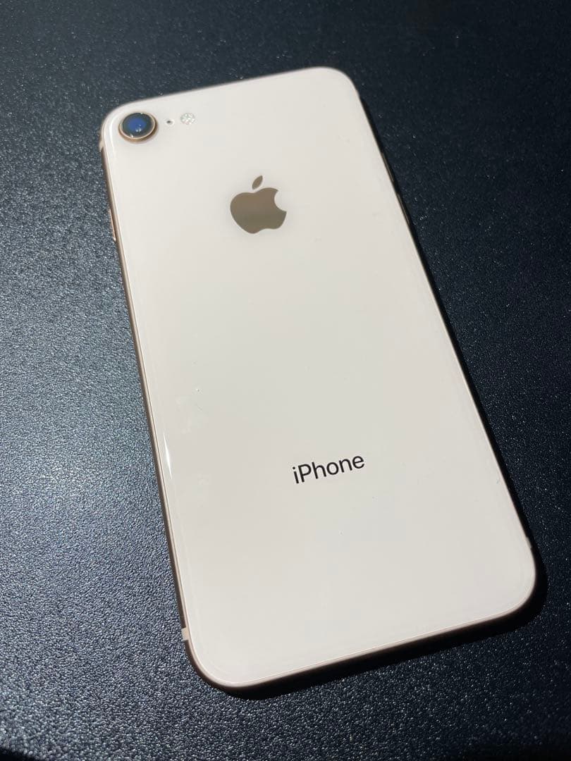 Apple iPhone 8ゴールド