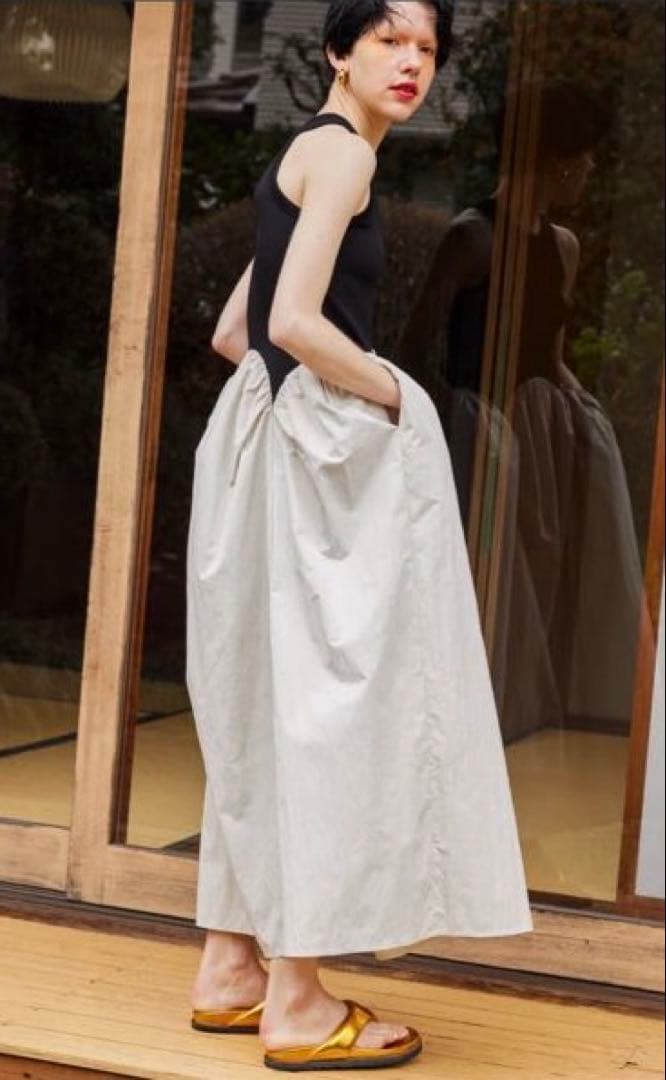 ⭐︎MH様用⭐︎正規品OMMO ARCH FLOW GATHER ワンピース