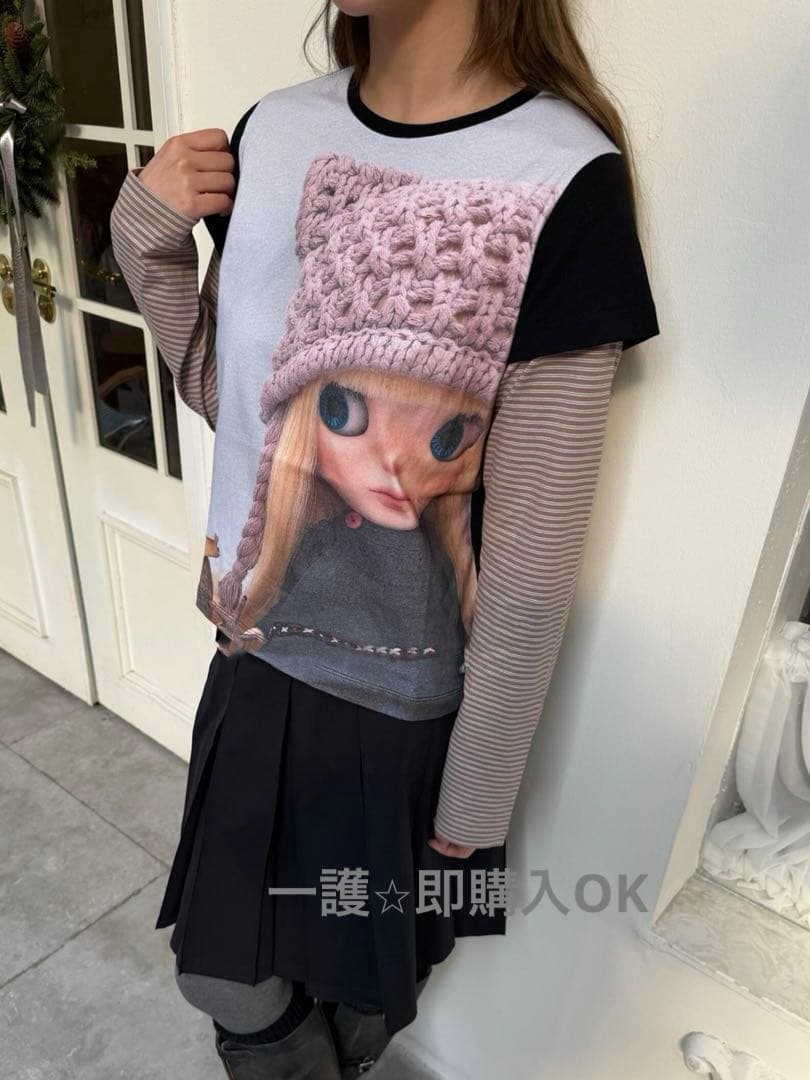 COYSEIO x BLYTHE ドールプリント ストライプ 長袖Tシャツ