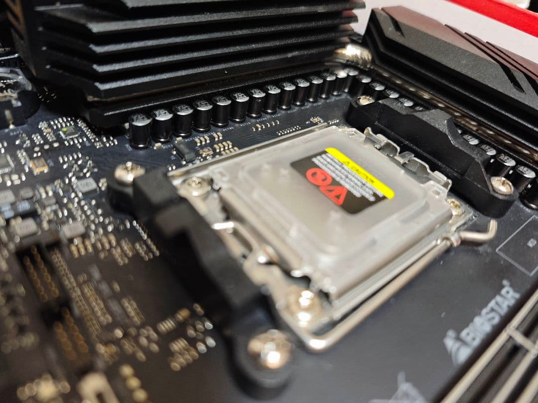 【未使用】BIOSTAR X670E VALKYRIE AM5 マザーボード