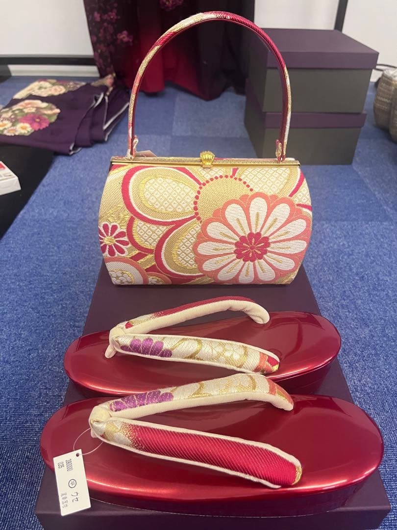 【大特価】 振袖　草履バック　フリーサイズ