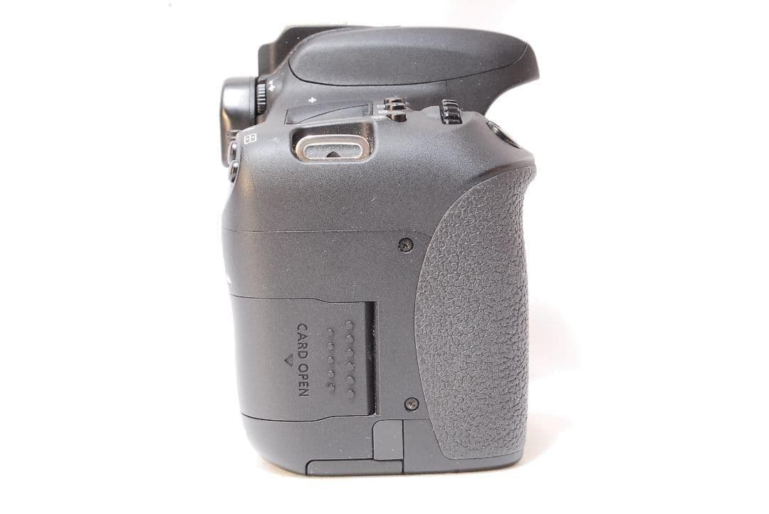 簡単＆本格操作✨美品✨Canon EOS 8000D✨標準レンズ Wi-Fi搭載